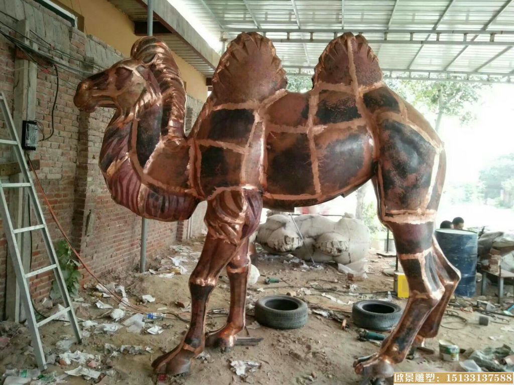 緞銅工藝駱駝雕塑 動(dòng)物駱駝雕塑制作廠家